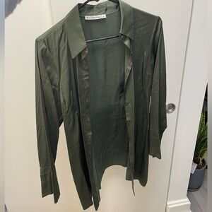 Abercrombie & Fitch green long sleeve silk dress